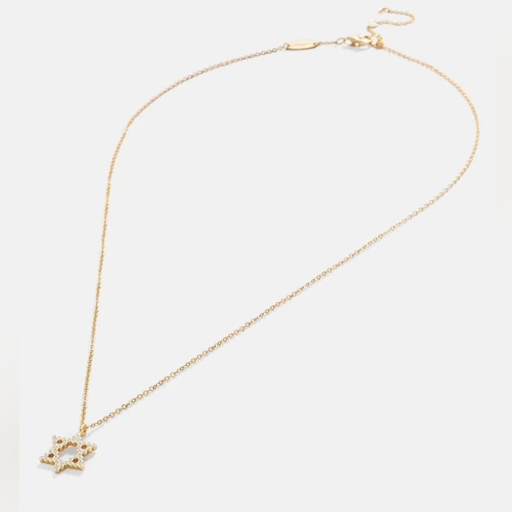 Star of David 18K Gold Necklace - Picture 2 of 3